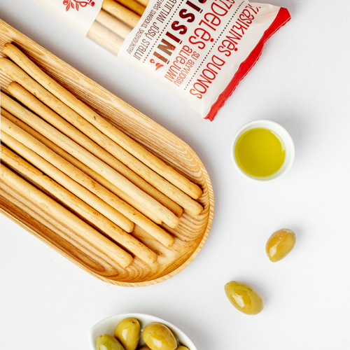Biržų-duona-bread-sticks-with-olive-oil