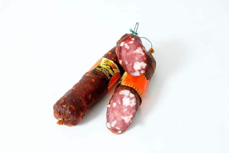 RISTVA Dvaro skilandine cold smoked sausage, ~500g - Image 1